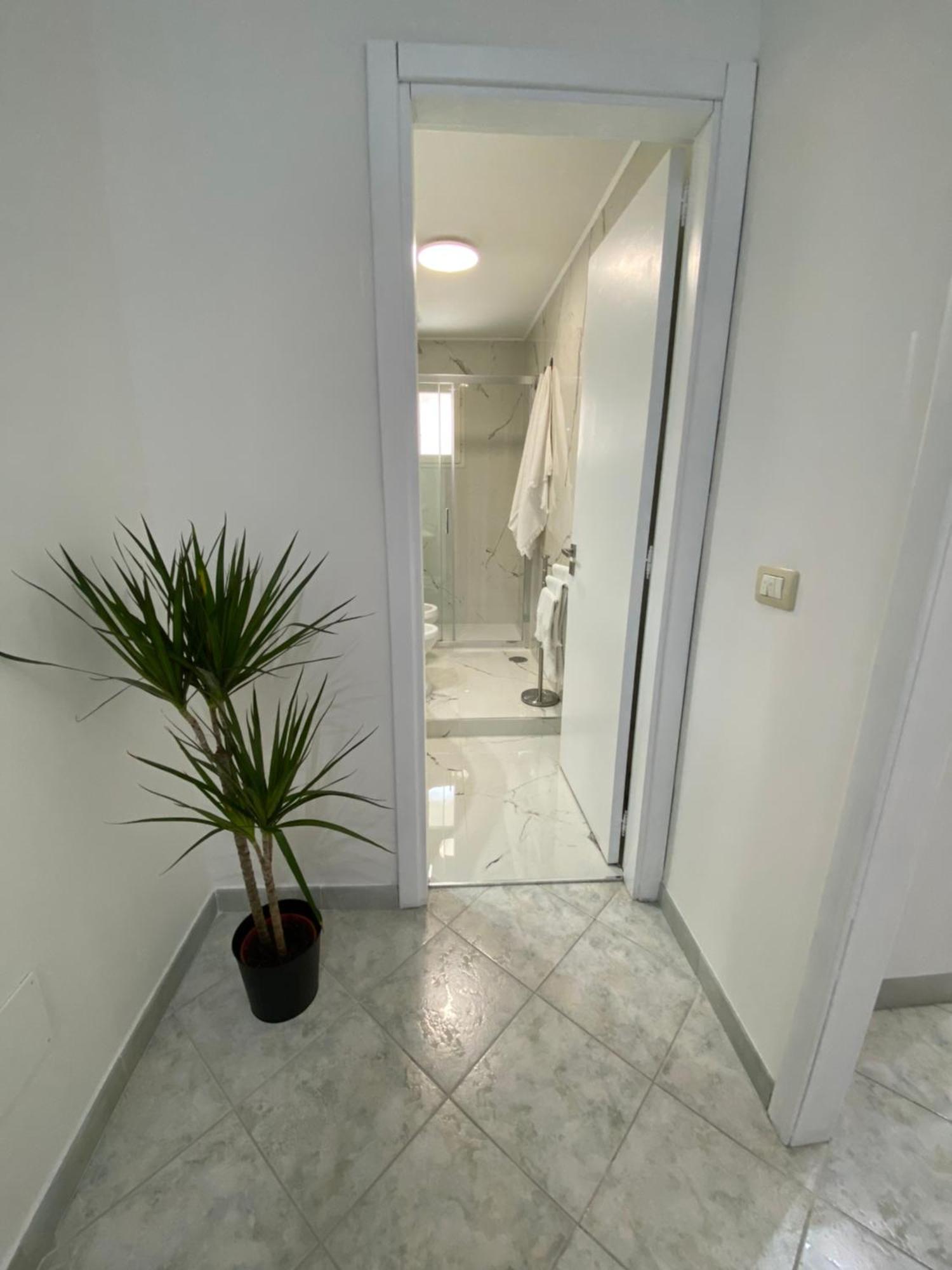 Ellebi Home Неаполь Екстер'єр фото